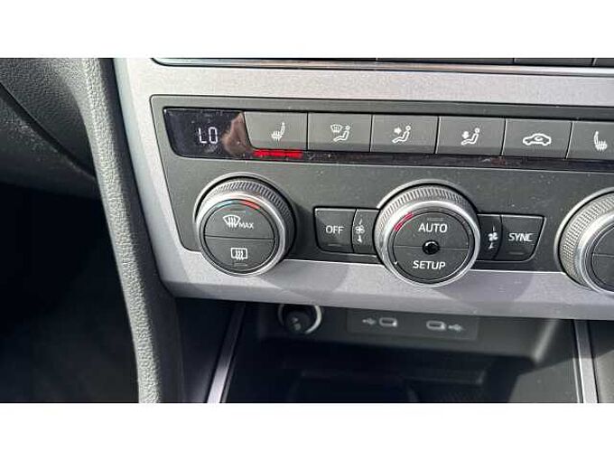 SEAT Ateca 1.5 TSI EVO FR Black Edition 5Dr Estate